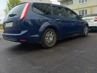 2011 Ford Focus II Рестайлинг, синий, 430000 рублей, вид 4
