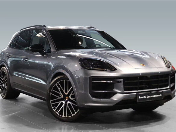 2025 Porsche Cayenne Coupé III Рестайлинг, серый