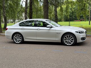 2015 BMW 5 серии 530d xDrive VI (F10/F11/F07) Рестайлинг, белый, 3200000 рублей, вид 4