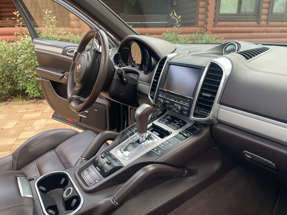 2010 Porsche Cayenne Diesel II (958), чёрный, 3000000 рублей - вид 19