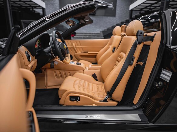 2005 Ferrari 575M Superamerica, чёрный - вид 19