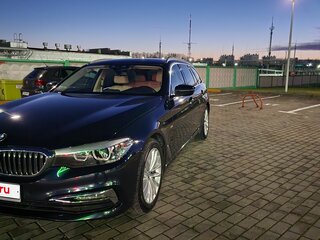 2017 BMW 5 серии 525d VII (G30/G31/G38), синий, 2297726 рублей, вид 4