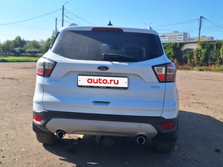 2016 Ford Kuga II Рестайлинг, белый, 1500000 рублей, вид 5