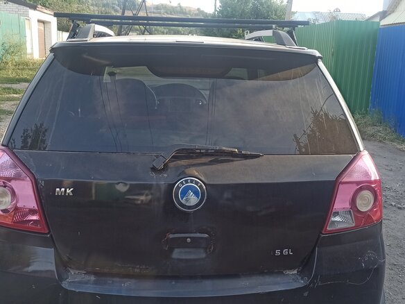 2014 Geely MK Cross I, чёрный, 350000 рублей - вид 4