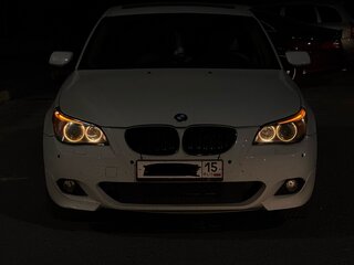 2006 BMW 5 серии 530i V (E60/E61), белый, 1090000 рублей, вид 1