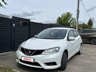 2015 Nissan Tiida II, белый, 800000 рублей, вид 2