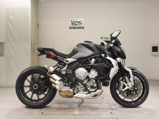 2018 MV Agusta Brutale 800, чёрный, 700000 рублей, вид 1