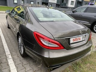 2011 Mercedes-Benz CLS 350 CDI BlueTEC II (C218), коричневый, 1880000 рублей, вид 4