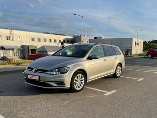 2017 Volkswagen Golf VII Рестайлинг, серебристый, 1240000 рублей, вид 1