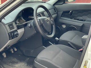2010 Lada (ВАЗ) Priora I, белый, 420000 рублей, вид 4
