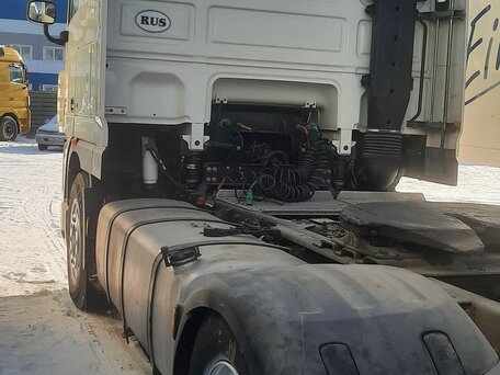 2014 DAF XF 105, белый, 6000000 рублей, вид 5