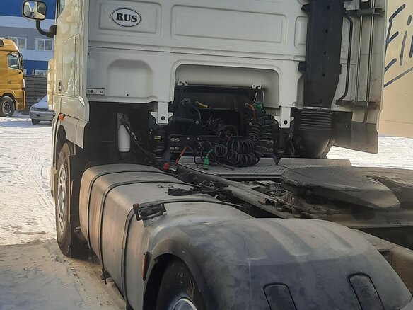 2014 DAF XF 105, белый, 6000000 рублей - вид 4