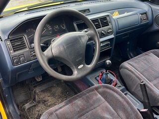 1994 Ford Escort V Рестайлинг 1, жёлтый, 790000 рублей, вид 4