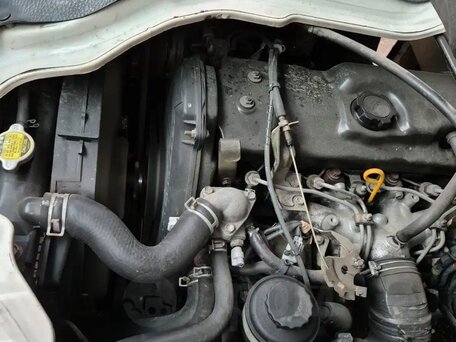 1999 Toyota Dyna, белый, 770000 рублей, вид 2
