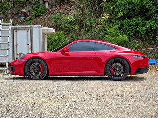 2025 Porsche 911 Carrera GTS VIII (992) Рестайлинг, красный, 19450018 рублей, вид 3