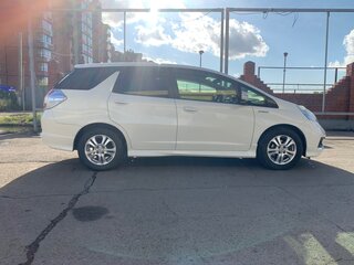 2013 Honda Fit Shuttle I Рестайлинг, белый, 900000 рублей, вид 4
