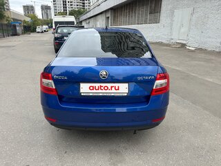 2018 Skoda Octavia III (A7) Рестайлинг, синий, 1750000 рублей, вид 4