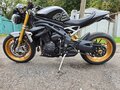 2021 Triumph Speed Triple, чёрный, 1200000 рублей - вид 7
