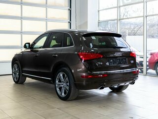 2015 Audi Q5 I (8R) Рестайлинг, коричневый, 1900000 рублей, вид 4