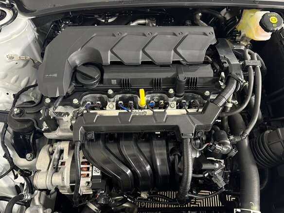 2024 Hyundai Elantra N Line VII (CN7) Рестайлинг, белый, 2310000 рублей - вид 16