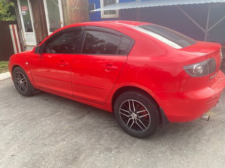 2006 Mazda 3 I (BK) Рестайлинг, красный, 450000 рублей, вид 4