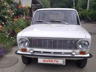 1972 Lada (ВАЗ) 2101, белый, 580000 рублей, вид 4