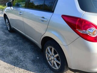2012 Nissan Tiida I, серебристый, 750000 рублей, вид 3
