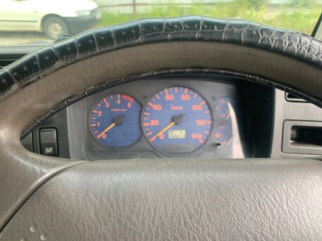 2003 Mazda Titan, белый, 1400000 рублей, вид 2