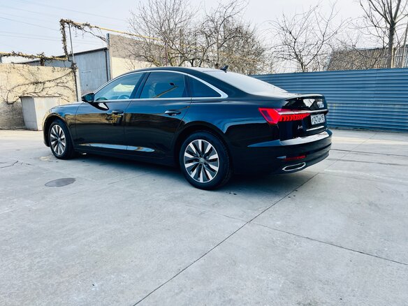 2020 Audi A6 40 TDI V (C8), чёрный, 3780000 рублей - вид 4