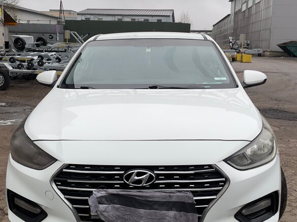 2017 Hyundai Solaris II, белый, 825000 рублей - вид 1