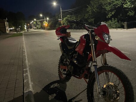 2015 Motoland TT250, красный, 80000 рублей, вид 3