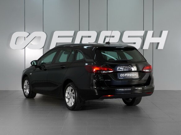 2020 Opel Astra K Рестайлинг, чёрный, 1639000 рублей - вид 1