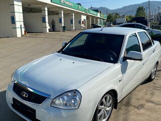 2015 Lada (ВАЗ) Priora I Рестайлинг, белый, 620000 рублей, вид 1
