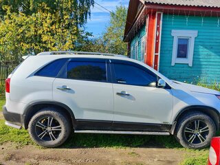 2010 Kia Sorento II, белый, 1550000 рублей, вид 1