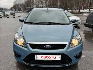 2008 Ford Focus II Рестайлинг, серебристый, 600000 рублей, вид 4