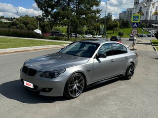 2003 BMW 5 серии 530i V (E60/E61), серый, 1099000 рублей, вид 1