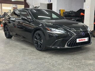 2022 Lexus ES 300h VII Рестайлинг, чёрный, 5500000 рублей, вид 2
