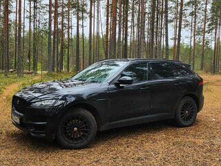 2016 Jaguar F-Pace I, чёрный, 2400000 рублей, вид 4