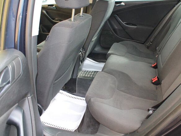 2008 Volkswagen Passat B6, синий, 670000 рублей - вид 7