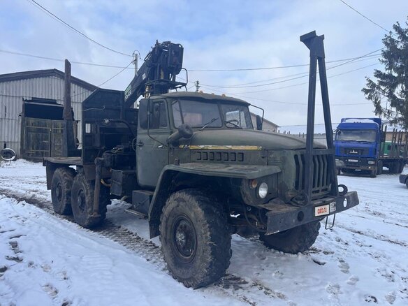 1989 Урал 4320, зелёный, 2500000 рублей - вид 5
