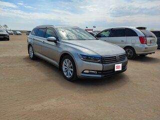 2015 Volkswagen Passat B8, серебристый, 1570000 рублей, вид 1