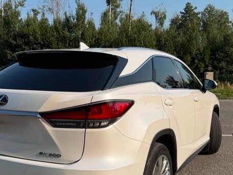 2021 Lexus RX 300 IV Рестайлинг, белый, 6150000 рублей, вид 2