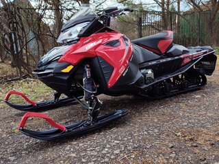 2013 BRP Lynx Rave, красный, 1000000 рублей, вид 1