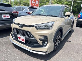 2022 Toyota Raize I, бежевый, 1400000 рублей, вид 2