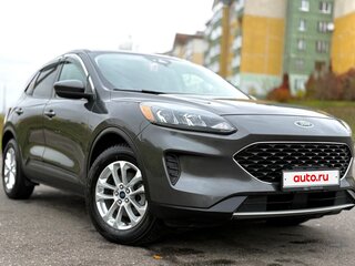 2020 Ford Escape IV, серый, 1570000 рублей, вид 5