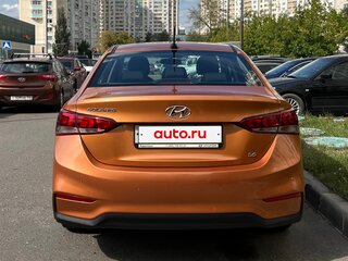 2018 Hyundai Solaris II, оранжевый, 1490000 рублей, вид 3