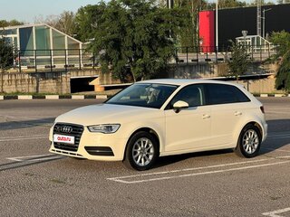 2013 Audi A3 III (8V), белый, 1500000 рублей, вид 3