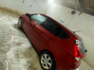 2012 Hyundai Solaris I, красный, 550000 рублей, вид 5