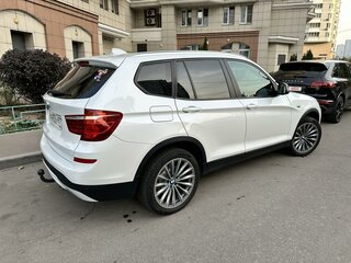 2016 BMW X3 30d xDrive II (F25) Рестайлинг, белый, 2500000 рублей, вид 3