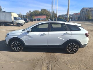 2024 Lada (ВАЗ) Vesta SW Cross I Рестайлинг (NG), белый, 1500000 рублей, вид 4